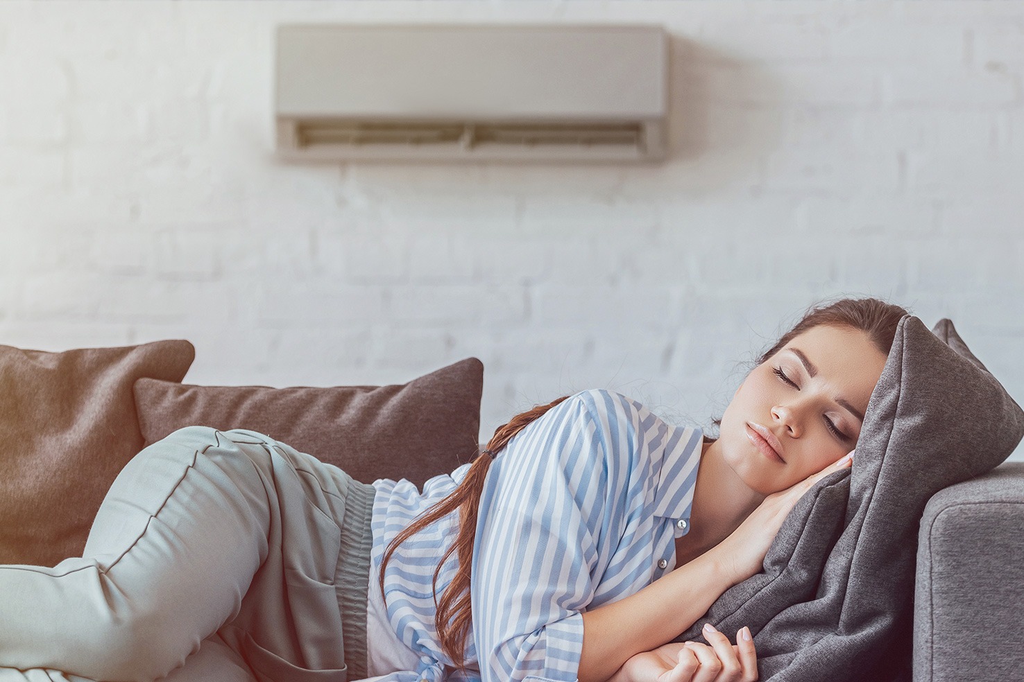 ¿Tienes problemas para dormir en verano? Descubre cómo los aires acondicionados pueden mejorar tu sueño